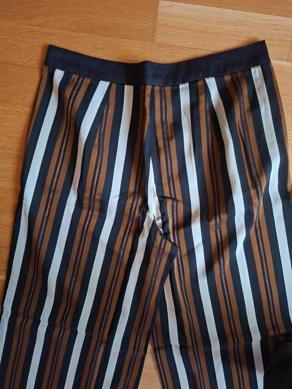 Marc Cain Pantaloni: MarcCain Stoffhosen gestreift – Usato da Unterentfelden venduto da hofa01 3