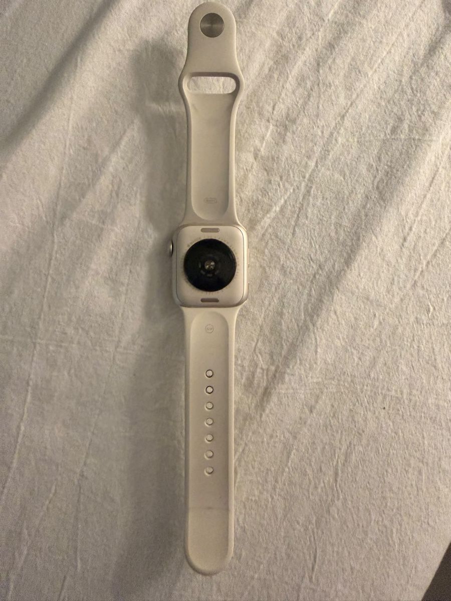 Apple Smartwatch: Apple Watch SE – D'occasion à Zürich par Tav.vi96 3
