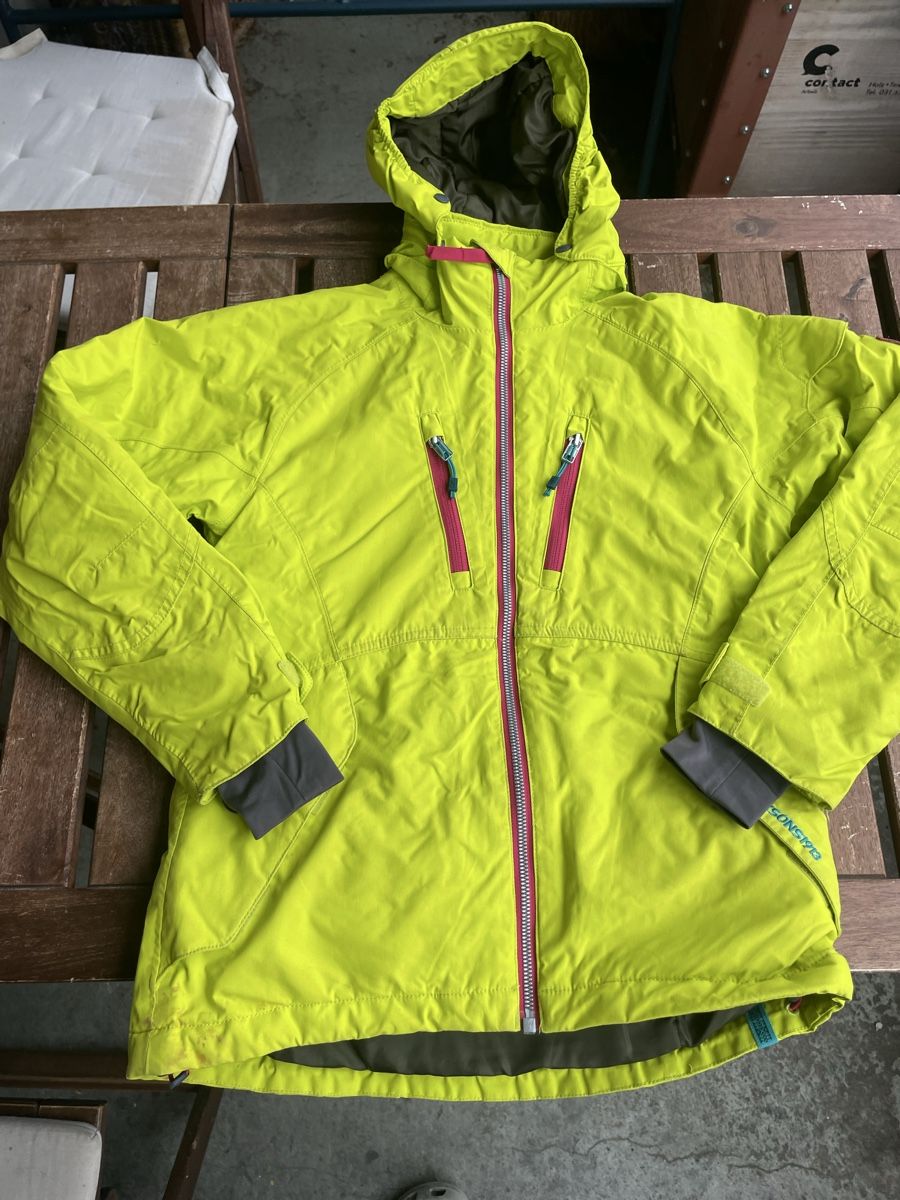Didriksons Jacken & Mäntel: Didriksons Winterjacke Gr. 140 gelb – Gebraucht aus Bern von brup 1