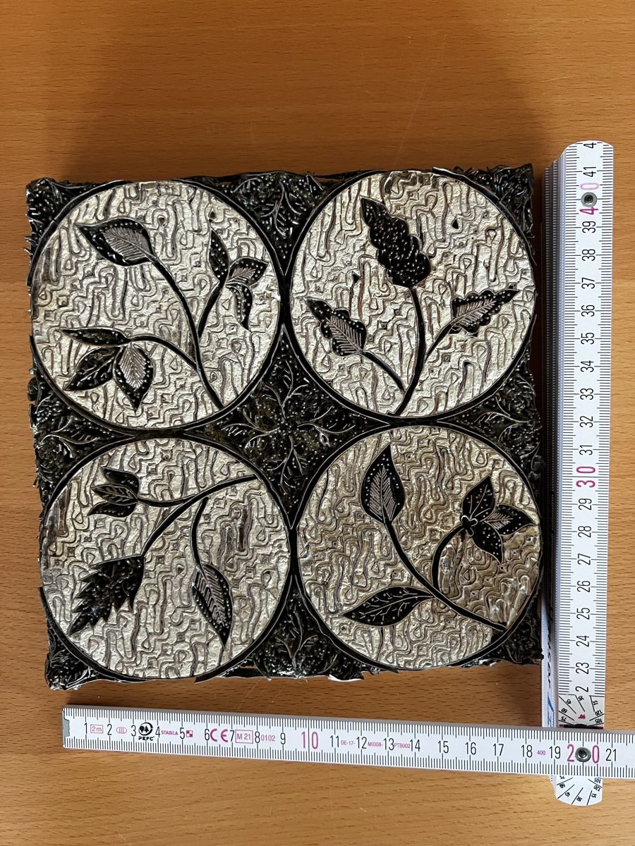 Tutte le decorazioni: Batik Kupferstempel Java Bali  Indonesien Asien Unesco – Usato da Moehlin venduto da Balirain 5