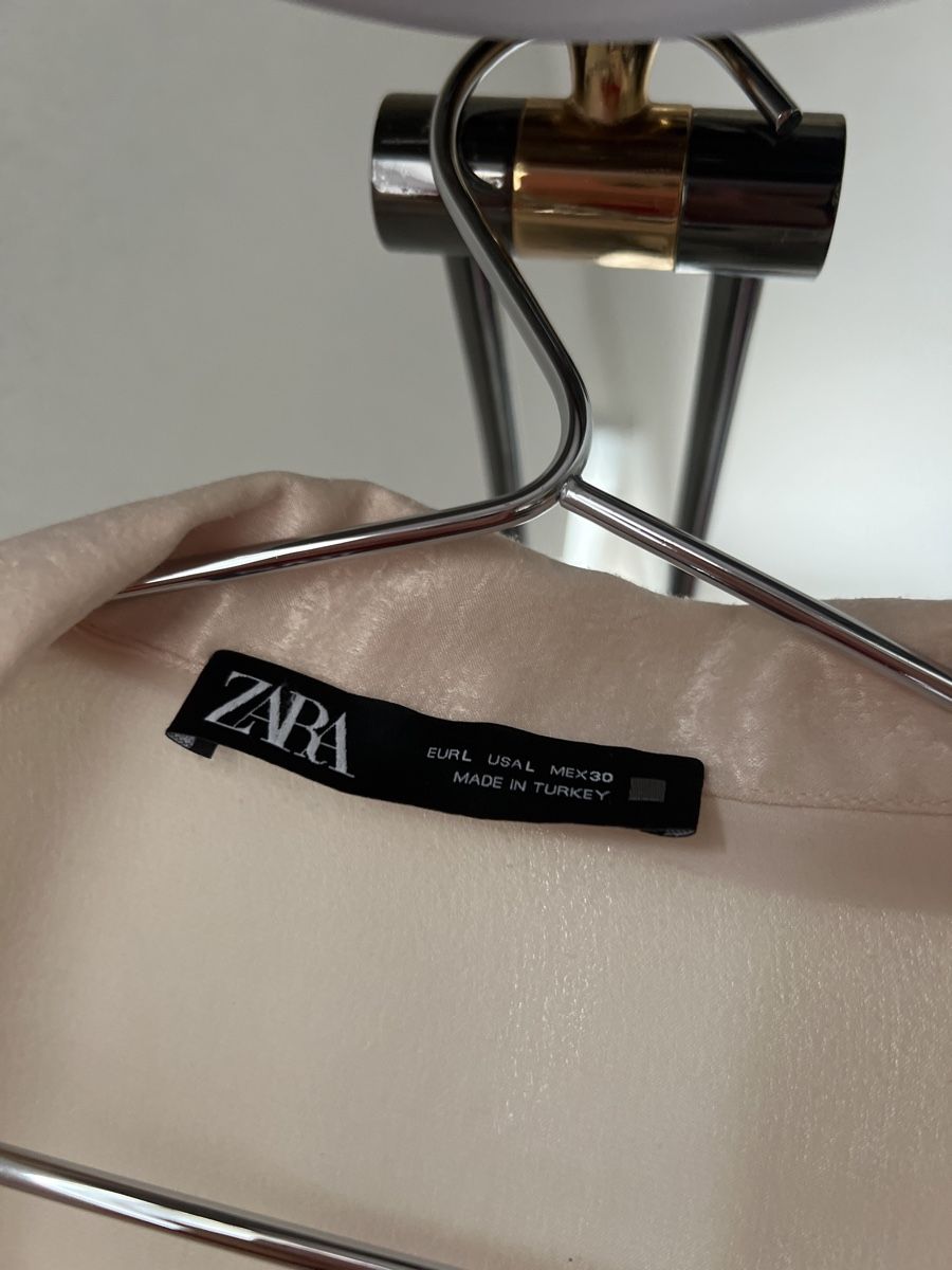 Blusen: Bluse croptop schnitt – Gebraucht aus Oberengstringen von pri_c8jk 1