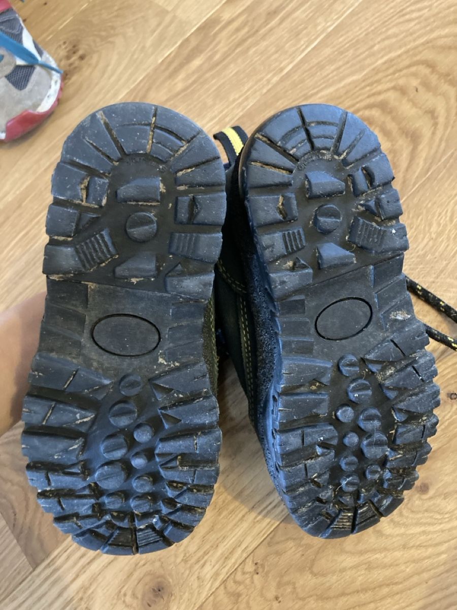 Scarpe per ragazzi: Chaussures de marche 28 – Usato da Laconnex venduto da christec5 1