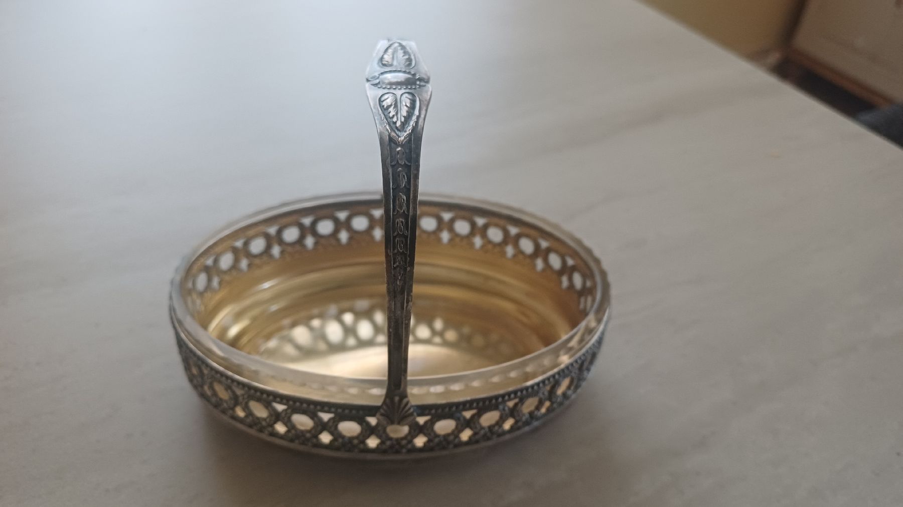 Coupes: Silber Schale mit Glaseinsatz  – D'occasion à Flawil par Naphtali