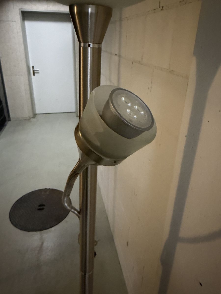 Lampen: Stehlampe – Gebraucht aus Naters von fafa5 2