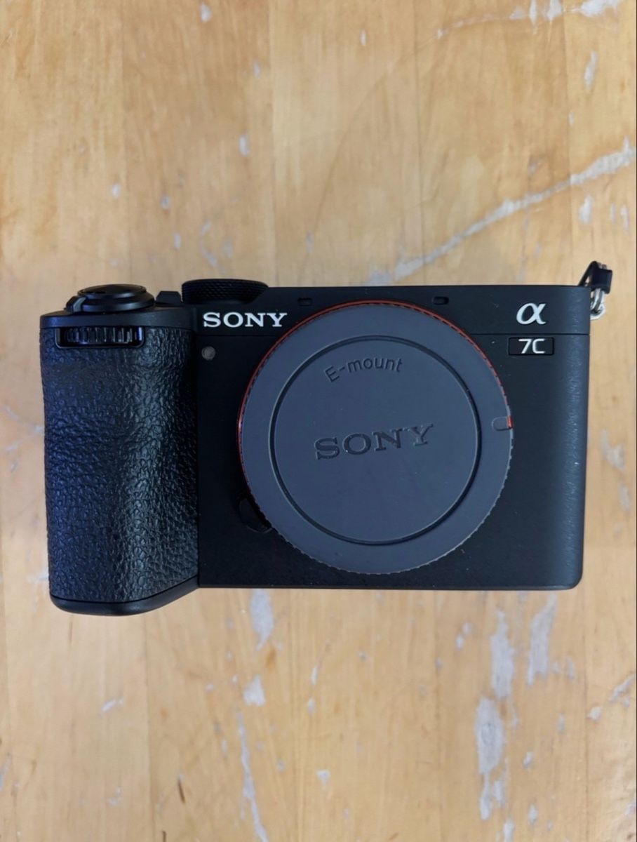 Sony Kamera: Sony A7C II  – Neu (gemäss Beschreibung) aus Zürich von aaliyahnaef