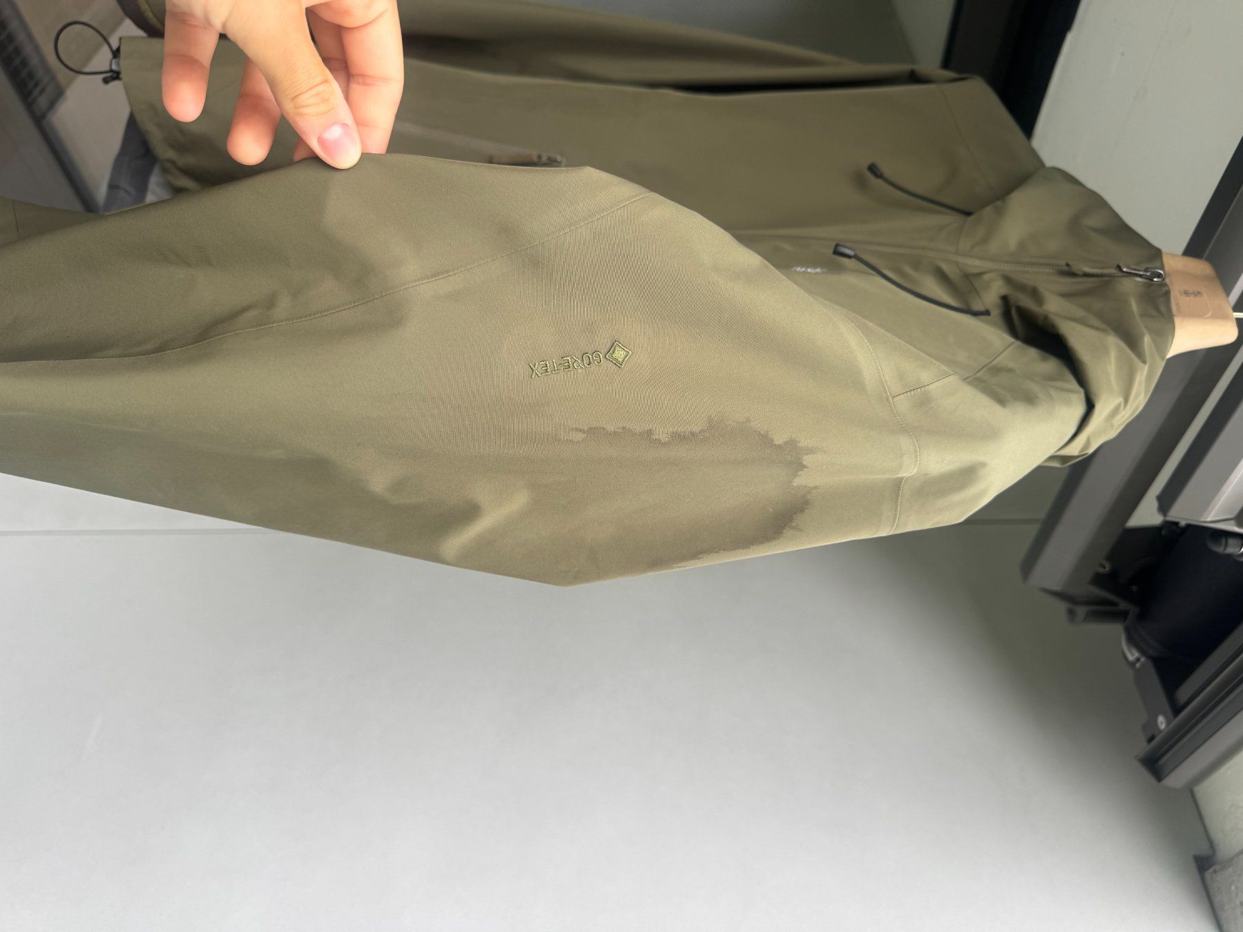 Giacche: Arcteryx Beta SL Jacke – Usato da Zollikerberg venduto da ttt0901 3