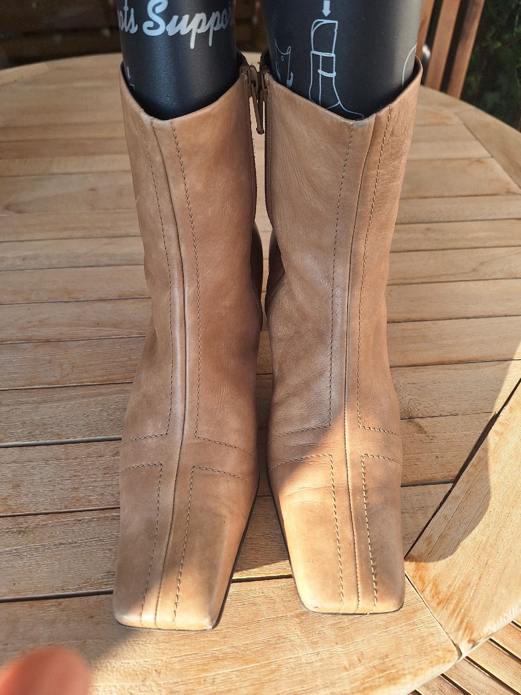 Bally Scarpe da donna: Lederstiefeletten Gr. 38,5 – Usato da Bassersdorf venduto da Makeje58