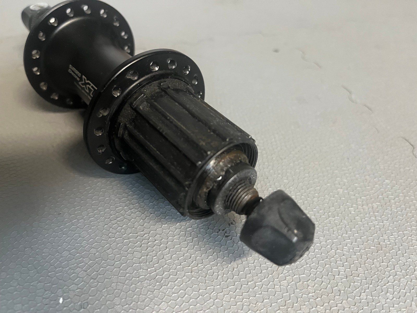Pezzi di ricambio: Shimano Deore XT M760 – Usato da Massongex venduto da thn311 4