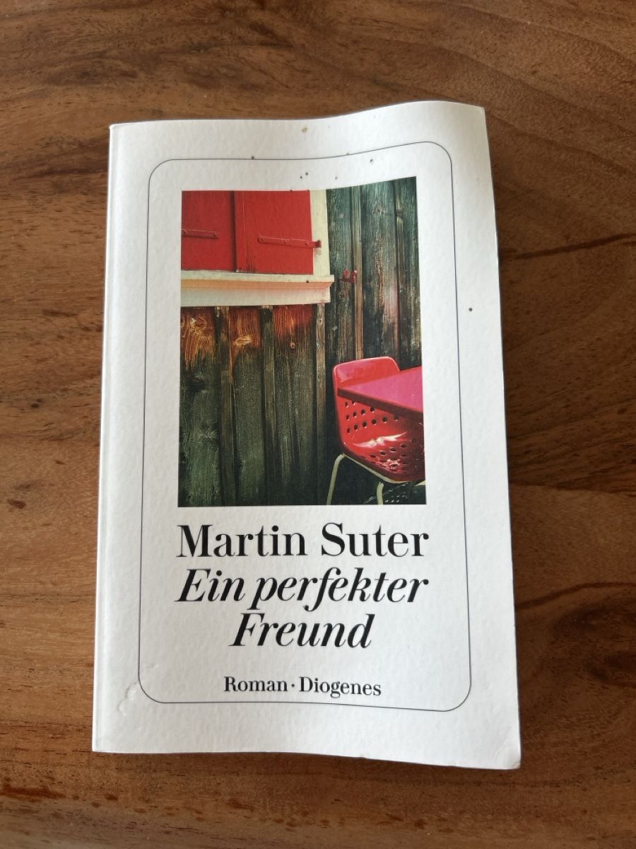 Livres: Ein perfekter Freund – D'occasion à Murten par lena_sophia