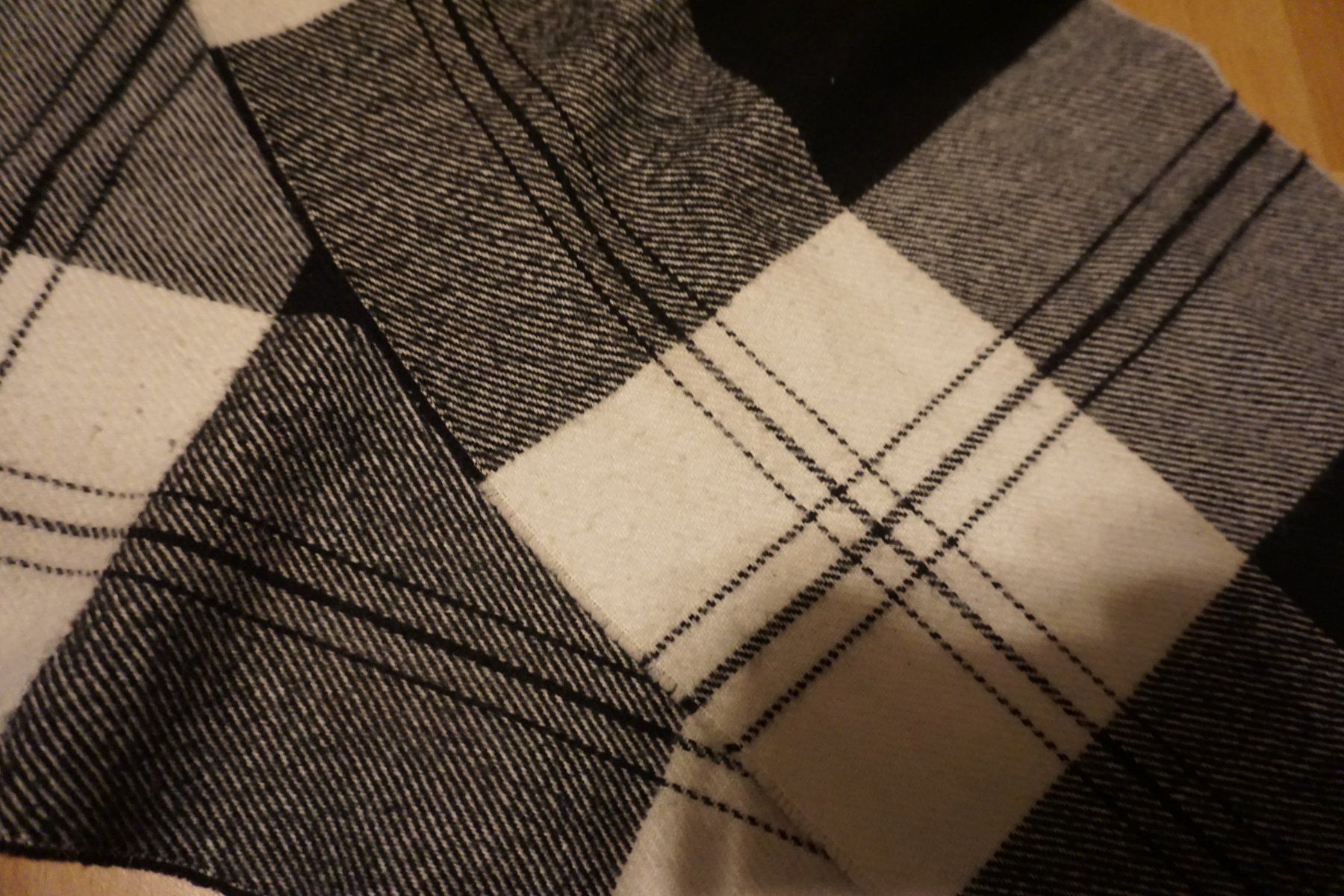 Foulard & Sciarpe: Schal – Usato da Zürich venduto da einalemjena 1