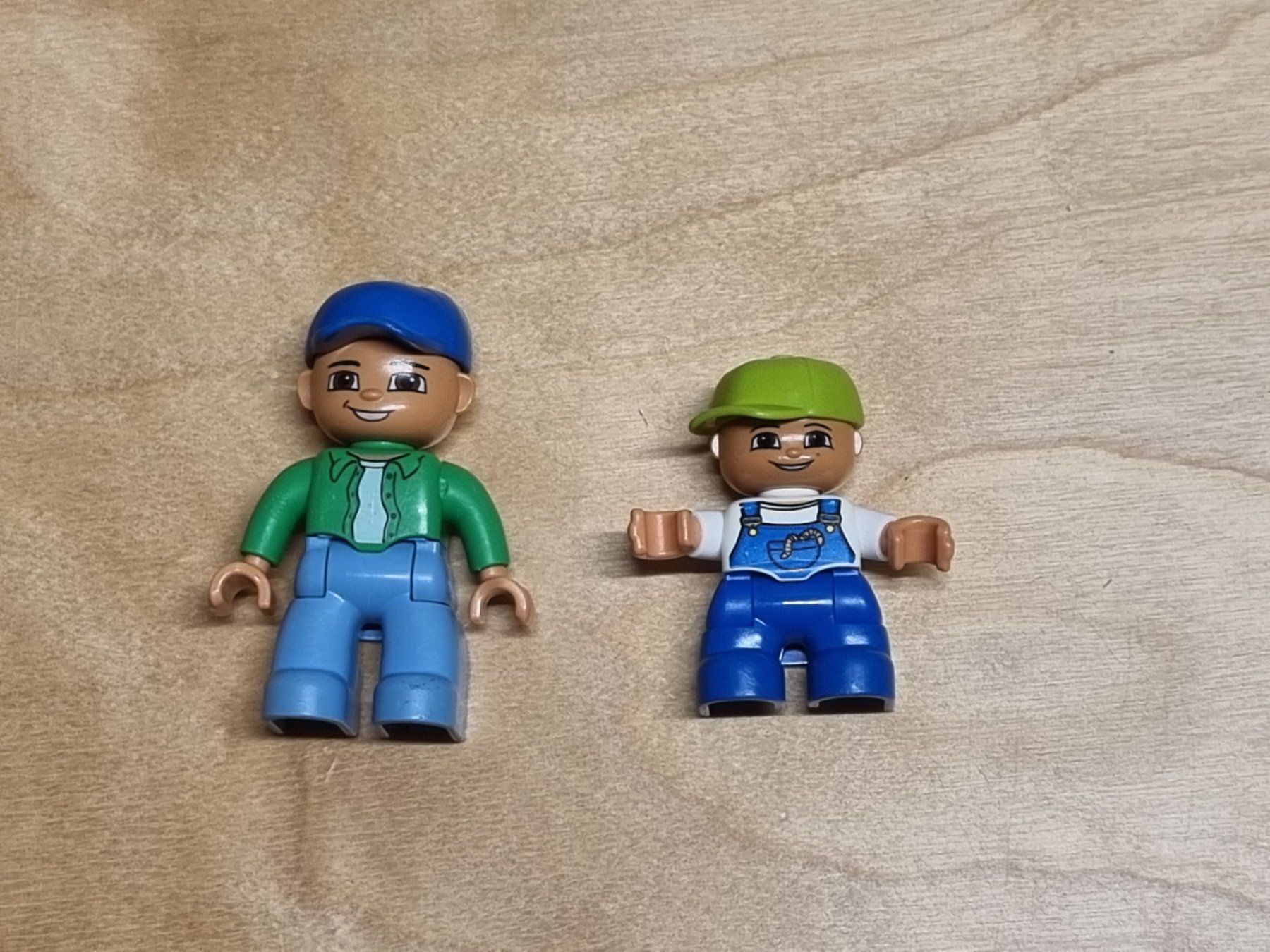 Lego Kit di costruzioni: LEGO Duplo Farm Tractor with Animals – Usato da Basadingen venduto da NekoBricks 4