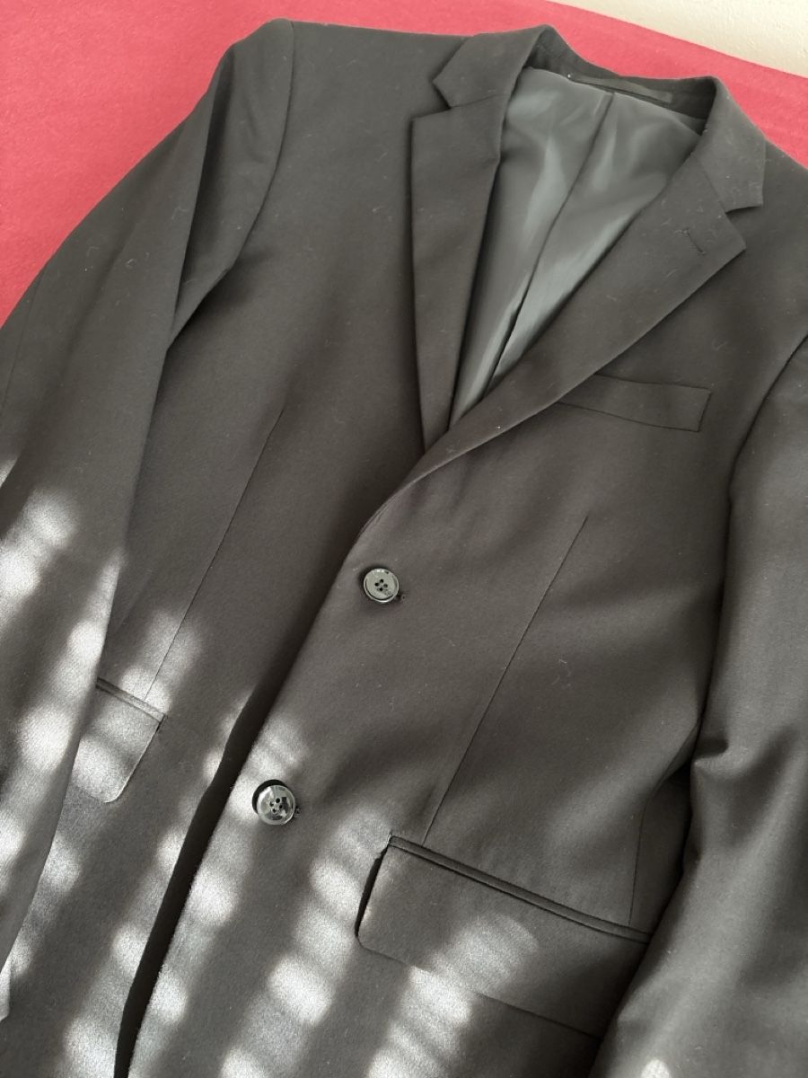 H&M Anzüge: H&M Anzug Gr. 44 / S – Gebraucht aus Herisau von sen_8w8b 2