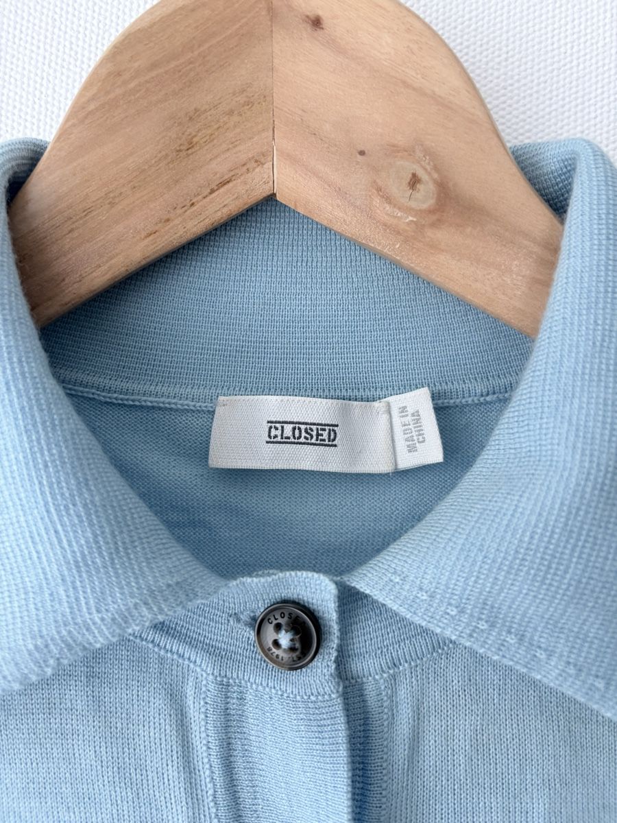 Closed Magliette Polo: CLOSED Strickjacke, hellblau, Gr. S, neuwertig! – Usato da Zürich venduto da auto-moto 1