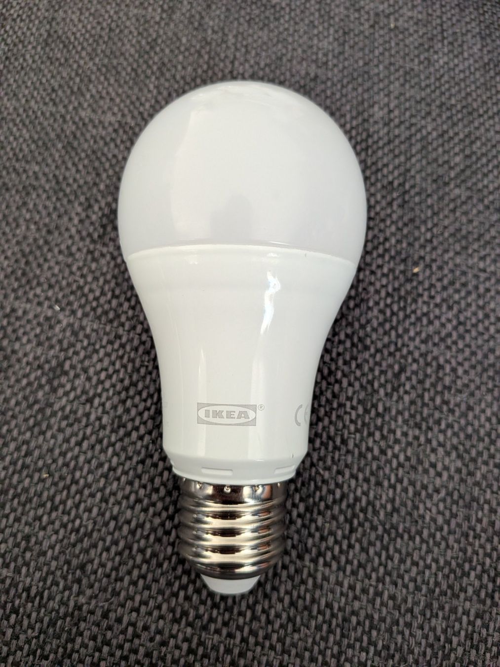 Ikea Lampes: IKEA LED1622G12 E27 – D'occasion à Frauenfeld par Marzia.M