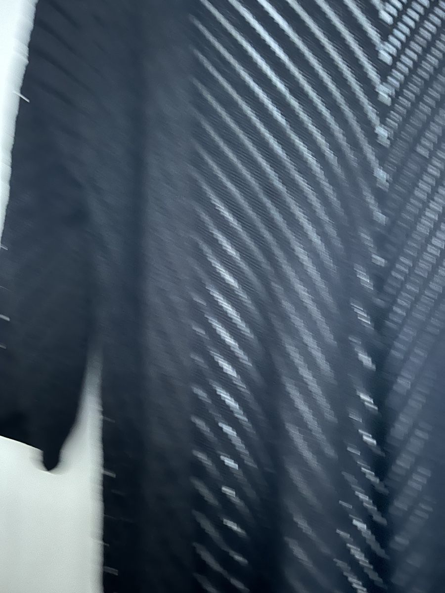 Jacken: Schwarze Sommer-Strickjacke, Grösse L, Neu – Neu (gemäss Beschreibung) aus Gunten von starfish3 3