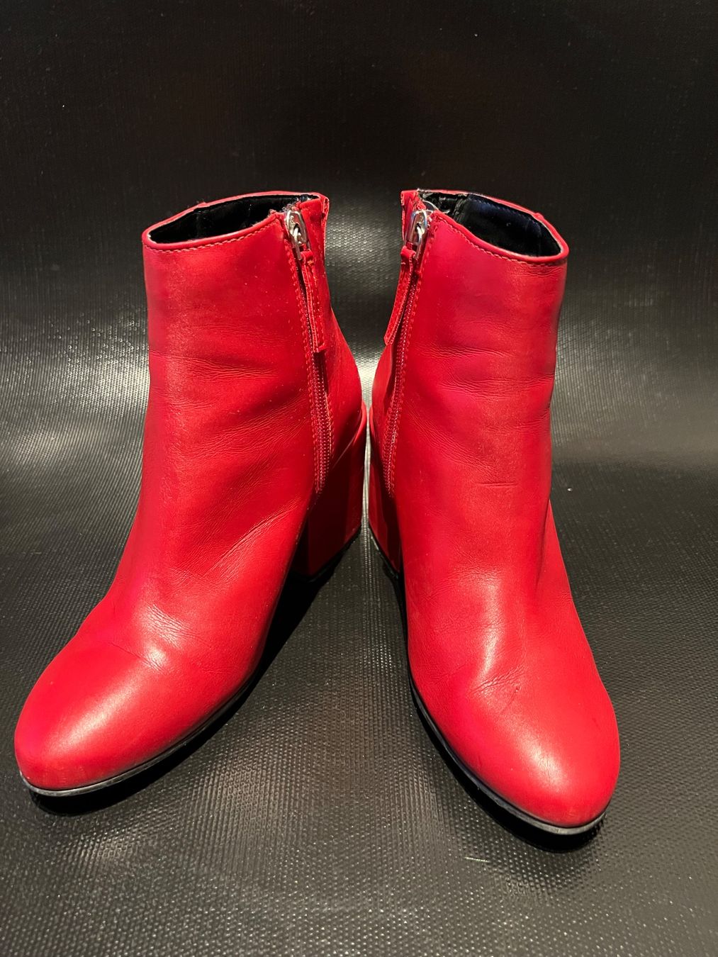 Damenschuhe: Pull& Bear Boot Stiefelette Rot Gr 36 – Gebraucht aus Frenkendorf von Style365 1