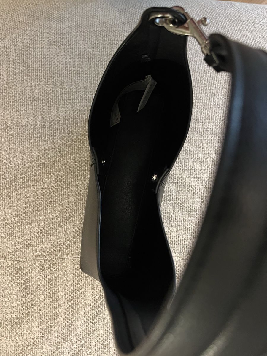 Mango Borse da donna: Schlichte schwarze Tasche von Mango – Nuovo (secondo la descrizione) da Zürich venduto da the.luu 2