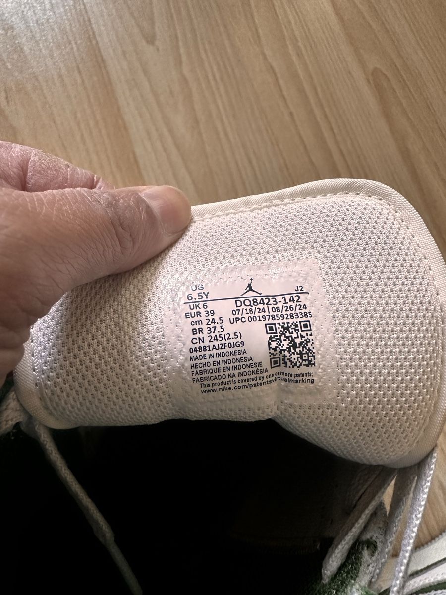 Jordan Schuhe für Jungen: jordans gr.39 junge – Gebraucht aus Leimbach TG von Davidvilma 4