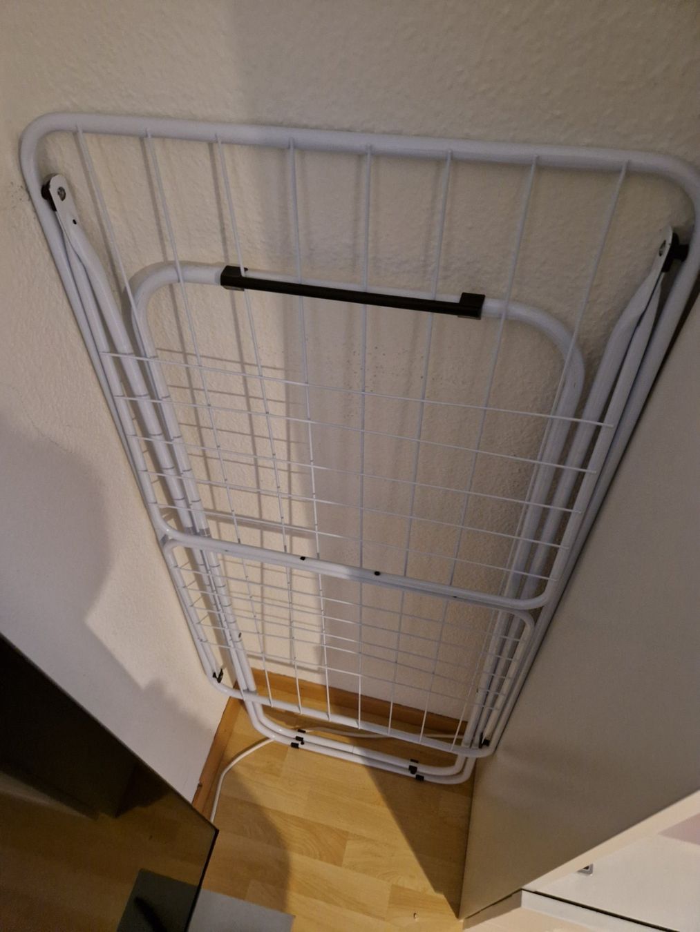 Stenditoi: Wäscheständer // Drying rack – Usato da Dübendorf venduto da sel_2mxt 1