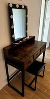 Schminktisch / Vanity Table