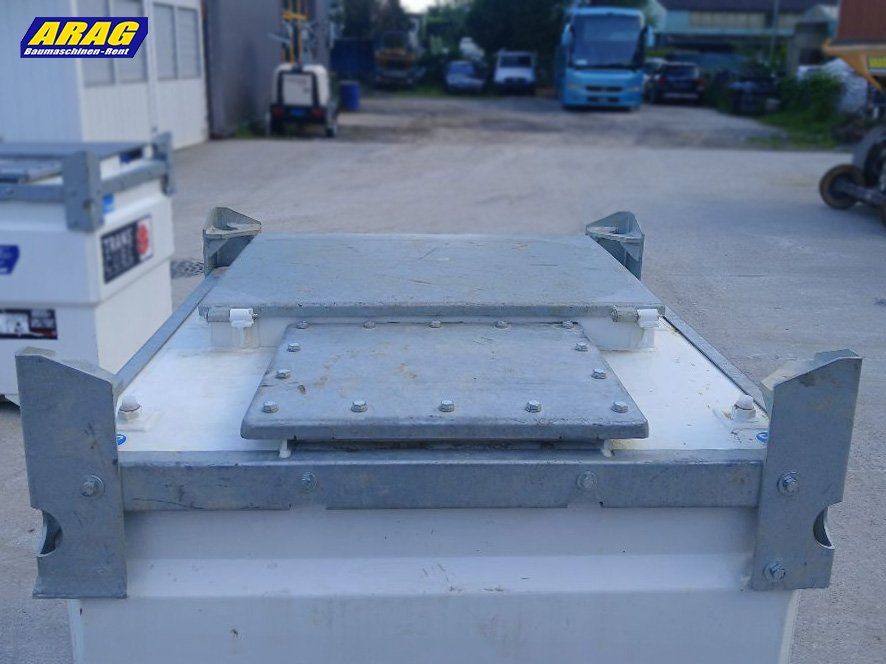 Accessori per altri veicoli: Western 10 TCG Dieseltank_02 – Usato da Hasle LU venduto da Arag08 3