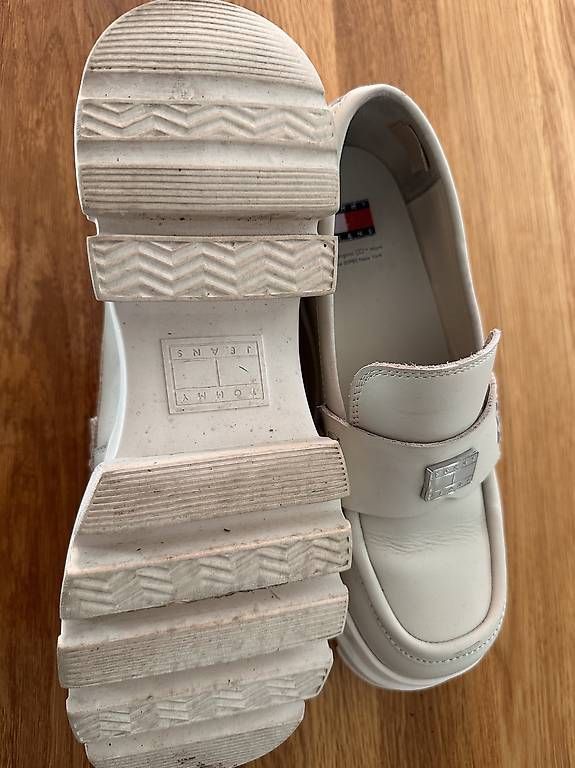 Scarpe da donna: Tommy Hilfiger – Nuovo e nell'imballaggio originale da Chessel venduto da Mor_val 1