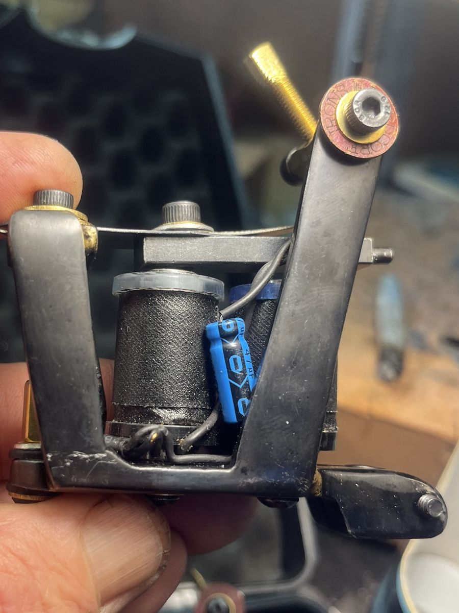 Altro per la cura del corpo: Custom Tattoo Machine - Made in Switzerland – Nuovo e nell'imballaggio originale da Obermumpf venduto da davetattoo 1