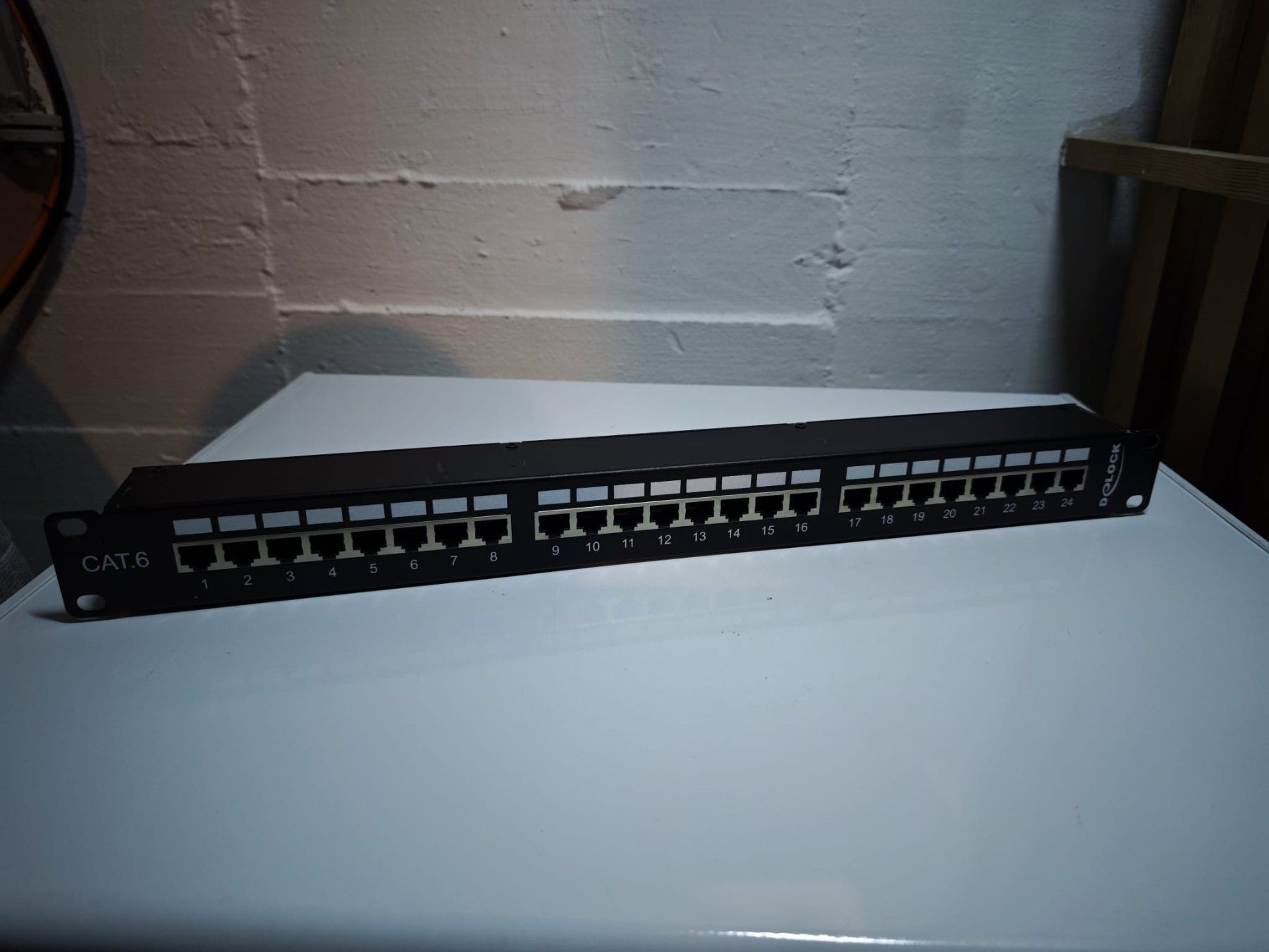 Racks & Cavalletti: Patchpanel 24 Port, Cat.6 STP 19"-Rack Kupplung – Nuovo (secondo la descrizione) da Zürich venduto da Sellsgoodman 1