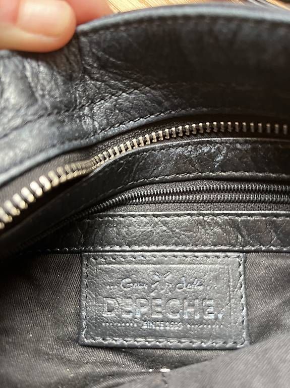 Taschen für Damen: Hochwertige Depeche Handtasche Leder – Gebraucht aus Altenrhein von SiBlSG 3