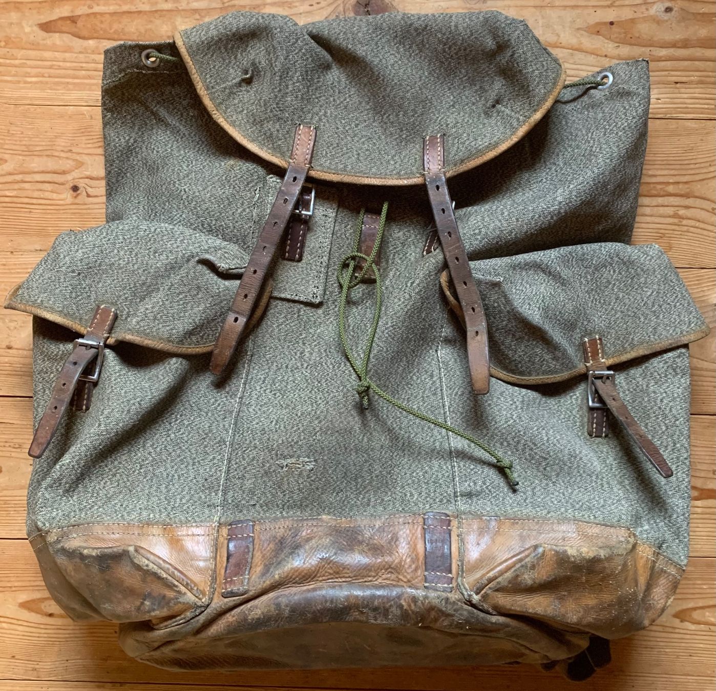Schweizer Armee Rucksäcke: Gebirgsrucksack der CH Armee – Gebraucht aus Goldingen von Bergler012