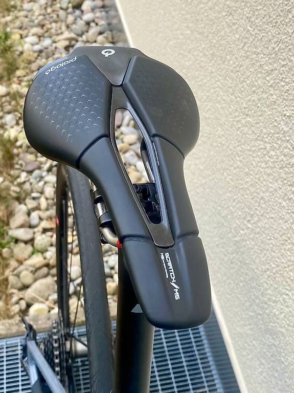 Biciclette: Canyon Endurace CF 7 – Usato da Winterthur venduto da Manusmanum 4