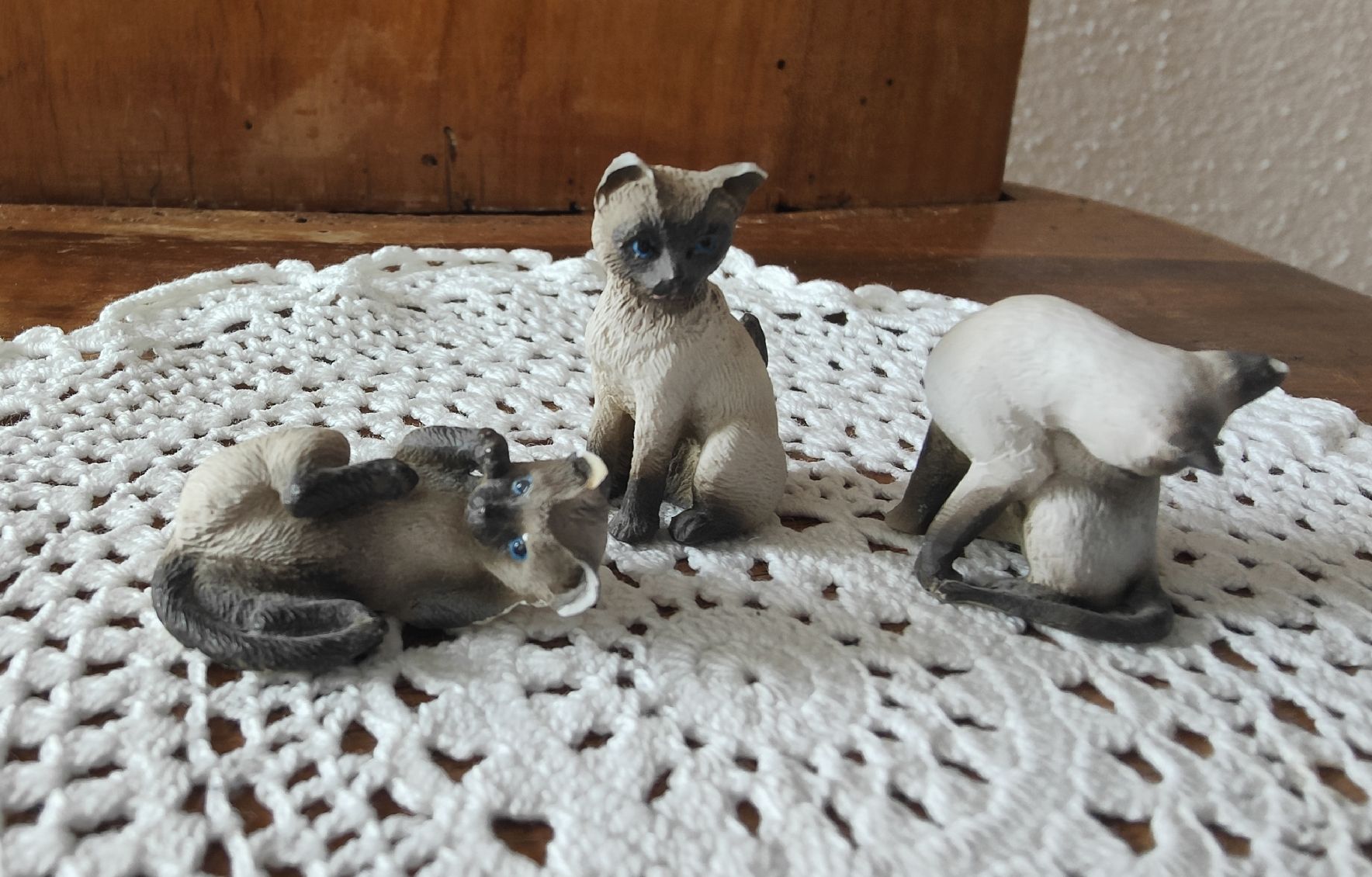 Figurines: Siamkatzen aus Keramik  – D'occasion à Lungern par Veromi 1
