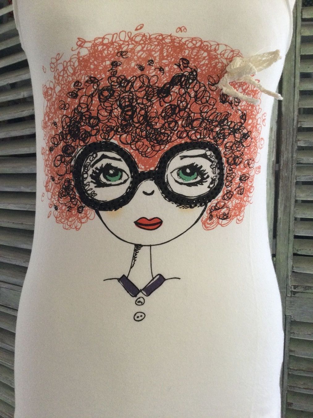 Tops: Top blanc Tête rousse lunettes strass – Neu und originalverpackt aus Agiez von chouchanelle 1