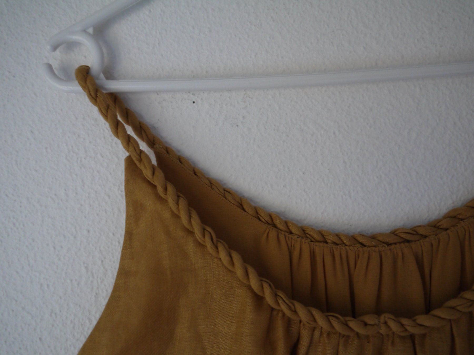 Massimo Dutti Vestiti: Massimo Dutti Kleid aus 100%Leinen Gr. 34 – Usato da Hagendorn venduto da Blaf 1