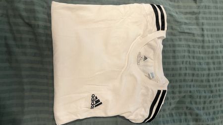 Adidas T-Shirt weiss Grösse XL guter Zustand