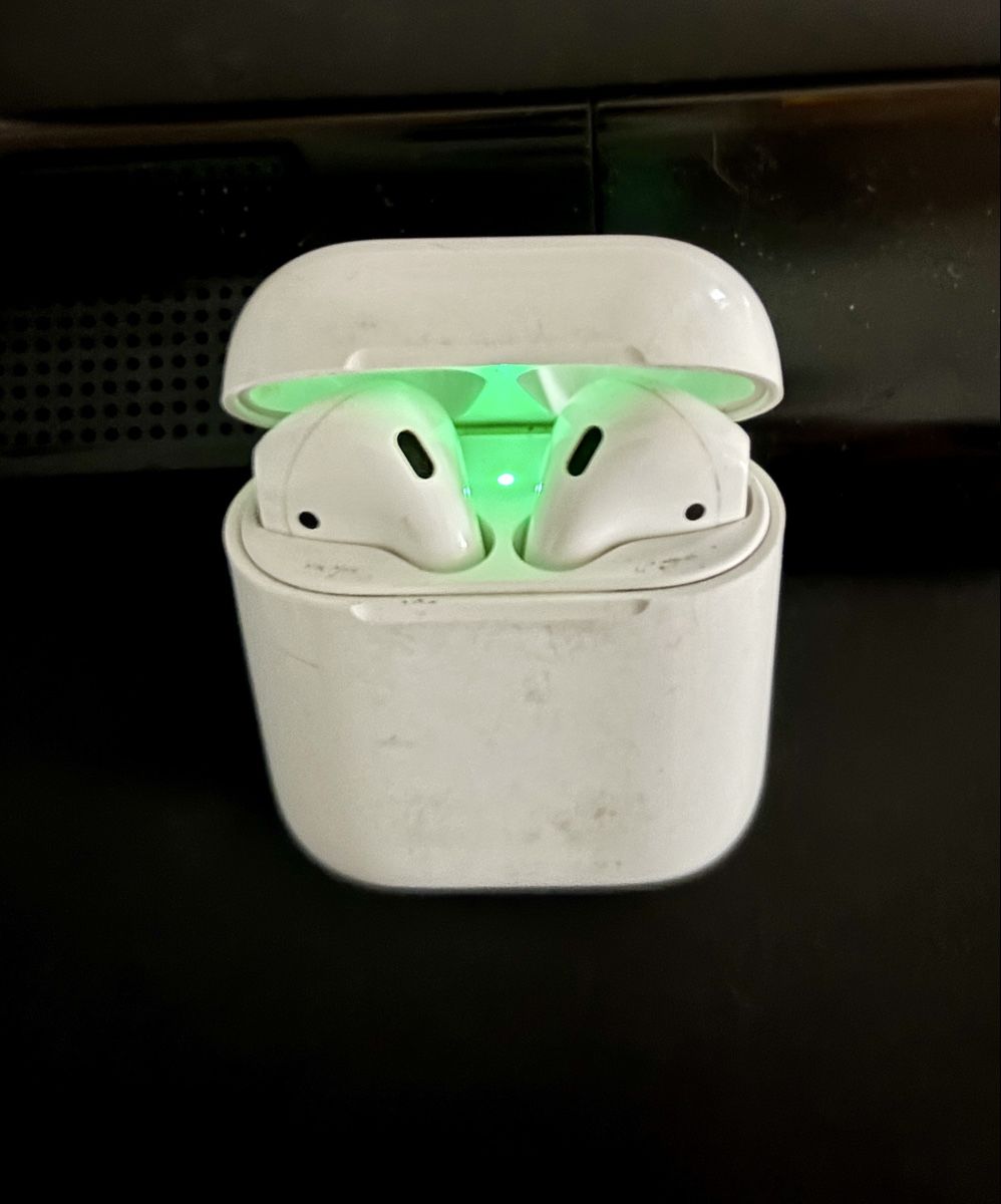 Apple Casques audio: Apple AirPods 2. Generation  – D'occasion à Davos Dorf par Jaensche 4