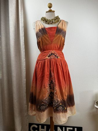 Robe Dery taille L tie dye imprimé et brodée 100% coton