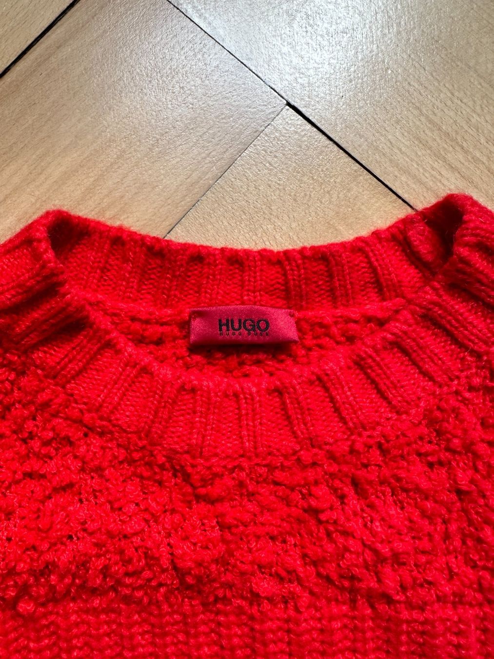 Hugo Boss Pullover & Sweatshirts: HUGO BOSS - Strickpullover rot S – Gebraucht aus Zürich von Diazaio 3
