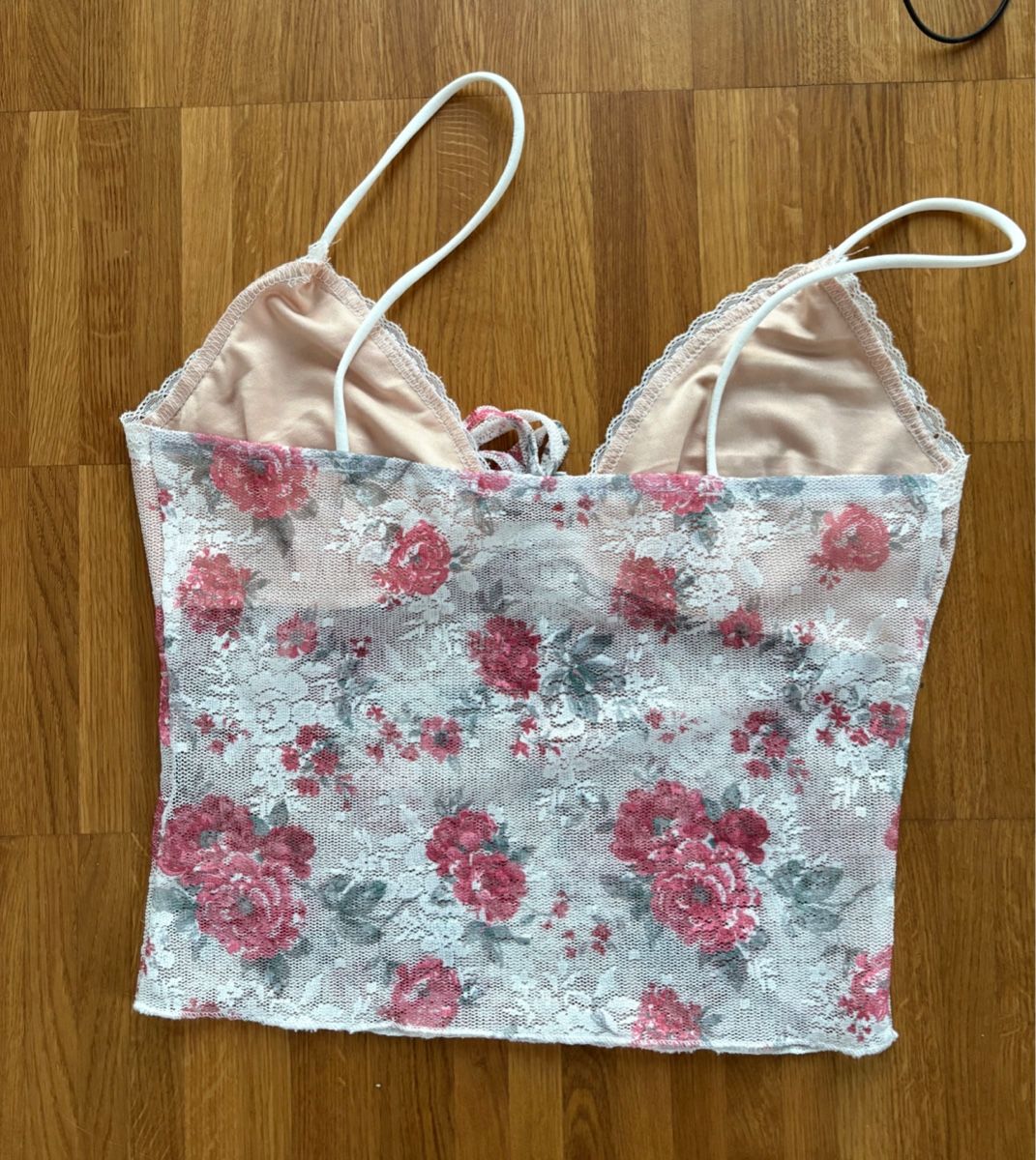 Top: Crop Top Blumenmuster Spitze transparent Grösse S – Nuovo (secondo la descrizione) da Langenthal venduto da hih_sfd7 2