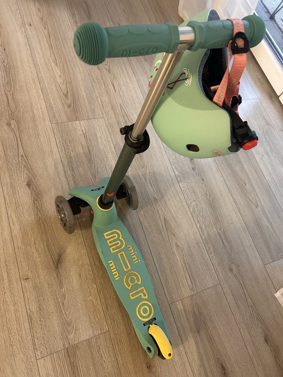 Micro Veicoli per bambini: Kinderroller Micro Mini Trotti – aqua blau – Usato da Uster venduto da dar_89bs