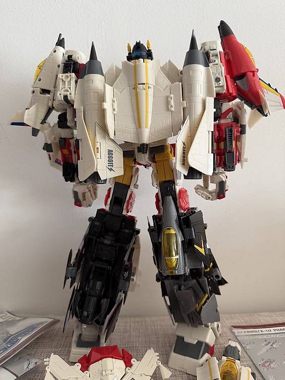 Jouets: Transformers Superion TFC Uranos toy transformer – D'occasion à Neuchatel par Pancrazi 1