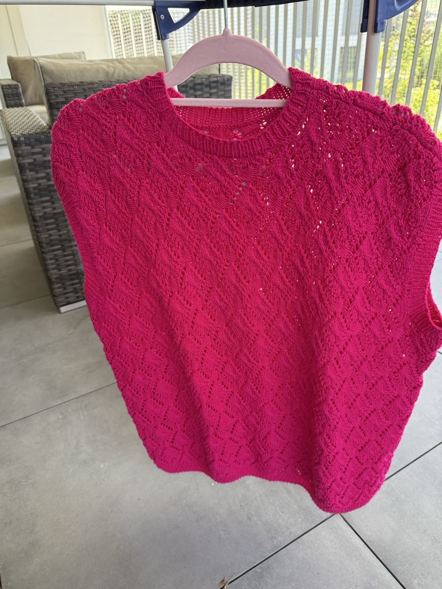 Pulls & Sweat-shirts: Pullunder Grösse XL  Brustumfang 122 cm Länge 63cm – D'occasion à Pfeffikon LU par pepino17 3