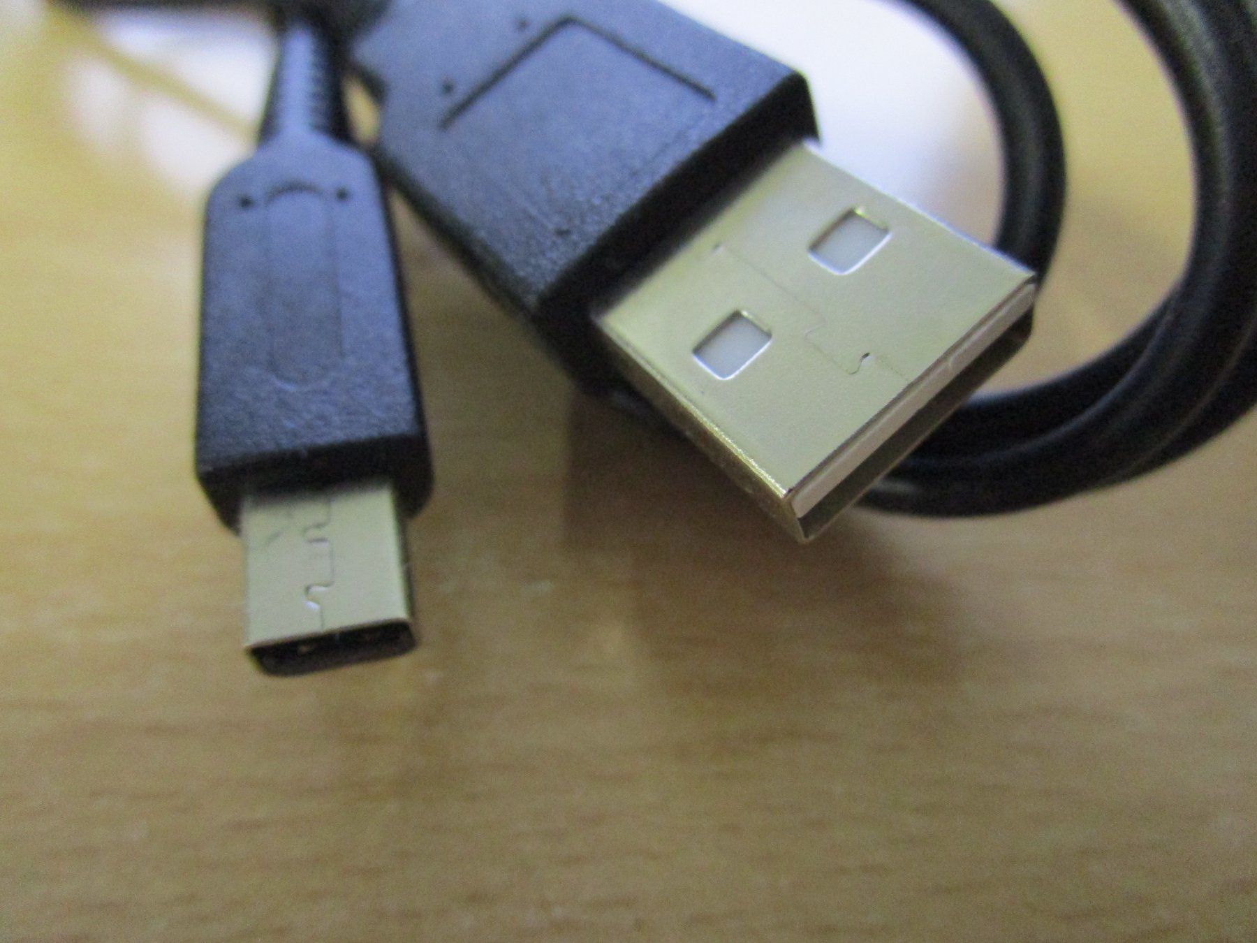 Cavi: Nintendo New 3DS USB Ladekabel NEU – Nuovo (secondo la descrizione) da Goldau venduto da agestuffer 1