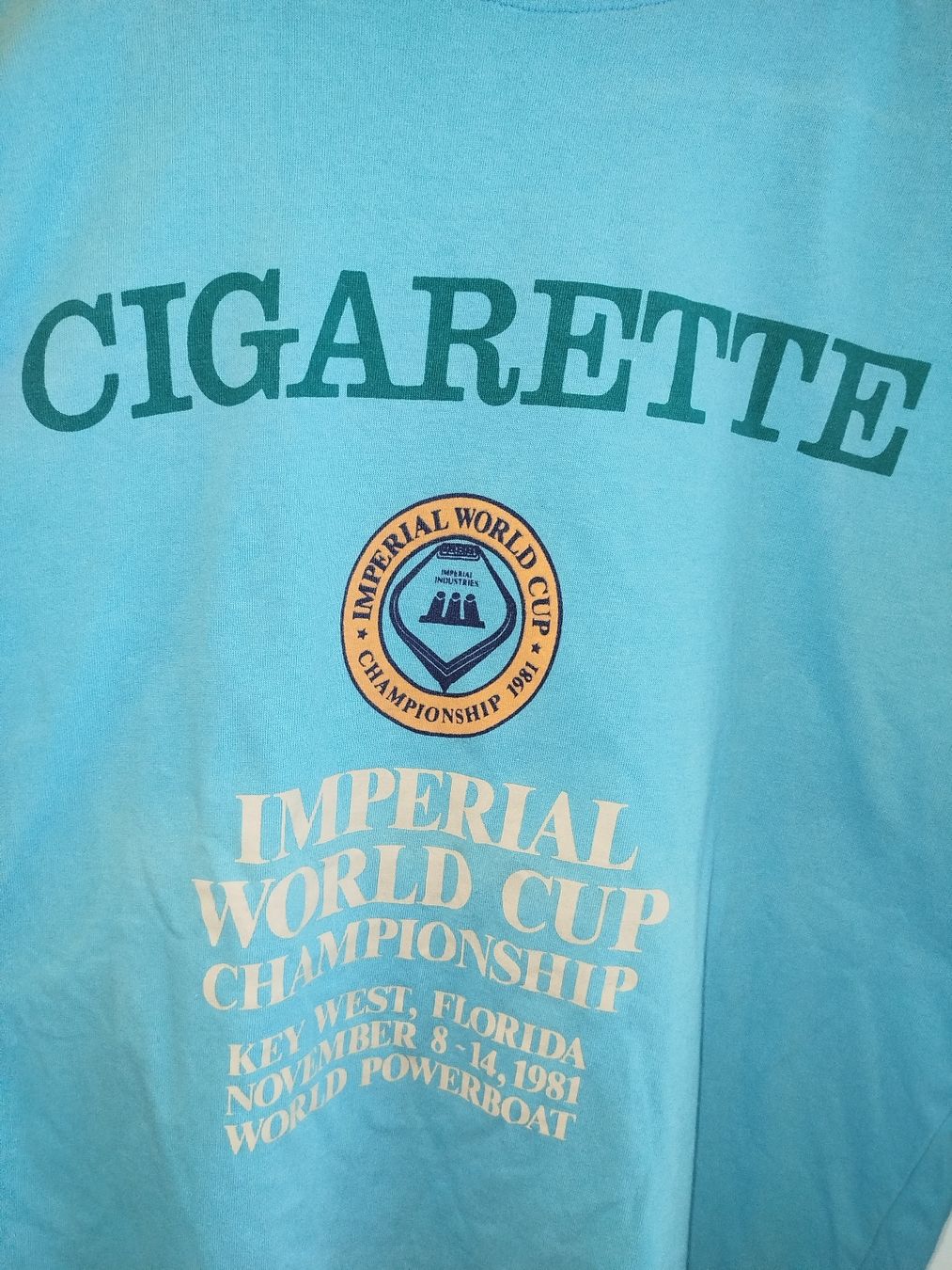 T-Shirts: pull manches longues vintage Cigarette World cup champion – Gebraucht aus Genève von Octo-puces 2