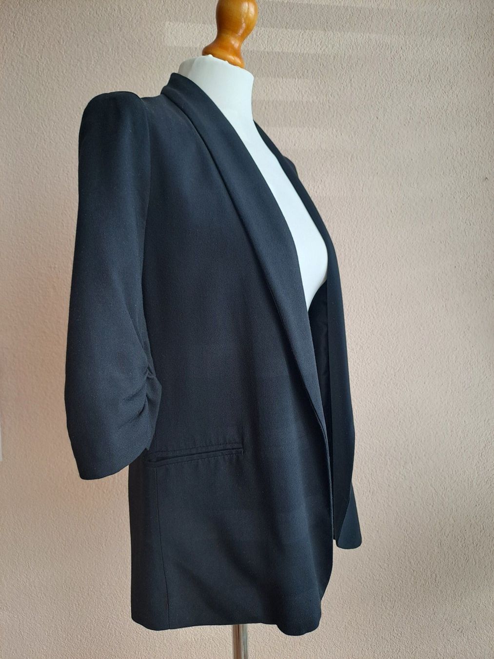 Vestes: Schwarzer Blazer XS – D'occasion à Volketswil par ronbons 2