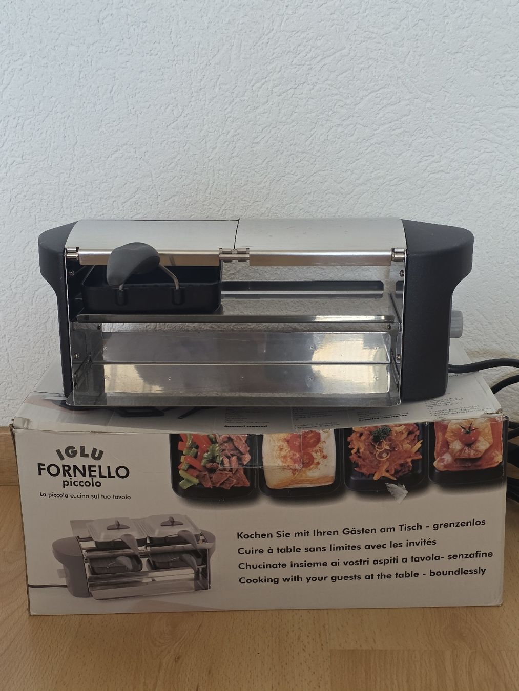 Elettrodomestici da cucina: Appareil de cuisson à table  – Nuovo (secondo la descrizione) da Cortaillod venduto da Amira_Nad
