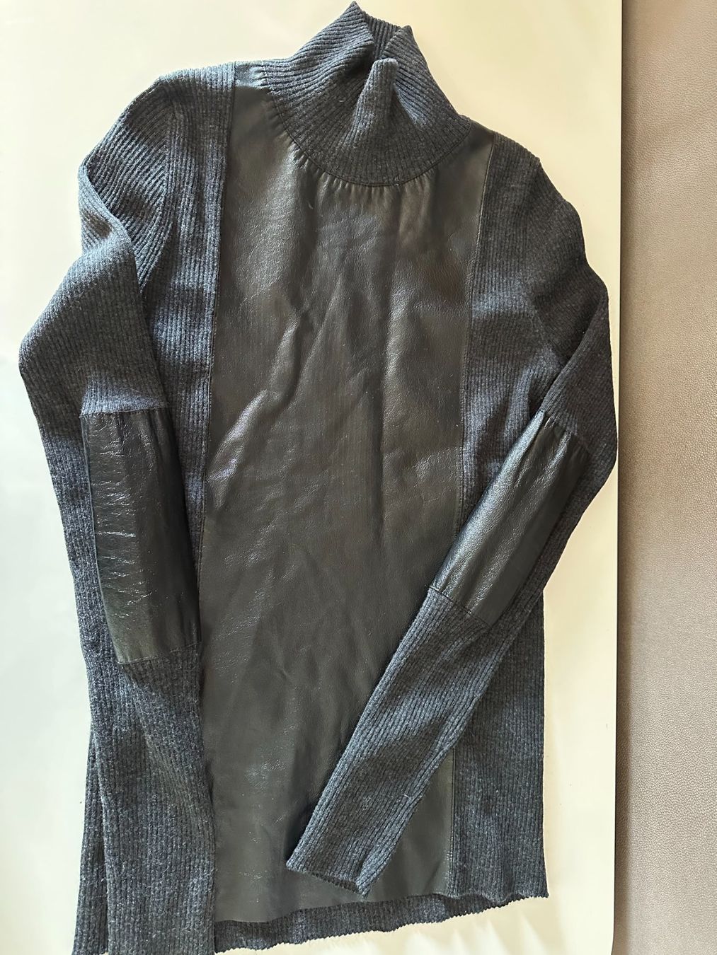 Stefanel Maglioni & Felpe: Pull laine et cuir – Usato da Brent venduto da cat_86jf 1