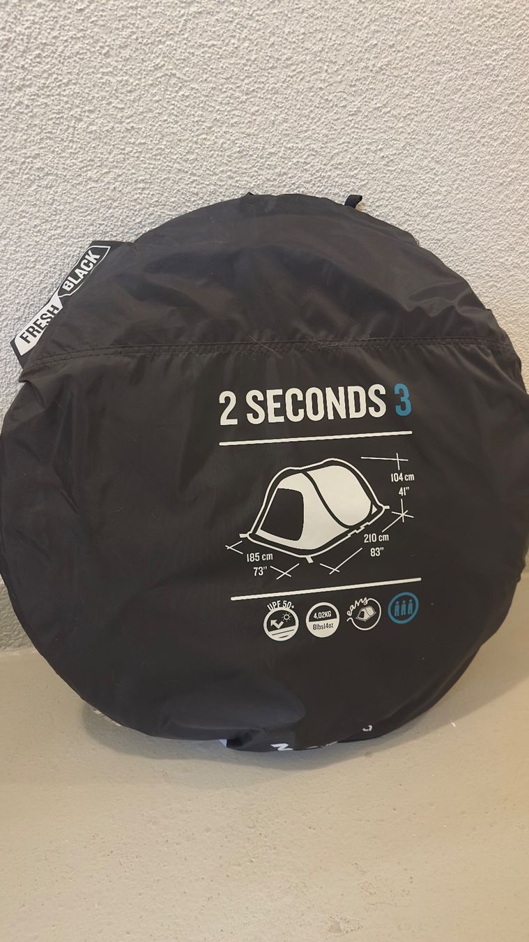 Decathlon Tende : Tente pour camping – Usato da Vallamand venduto da bel_gw8c