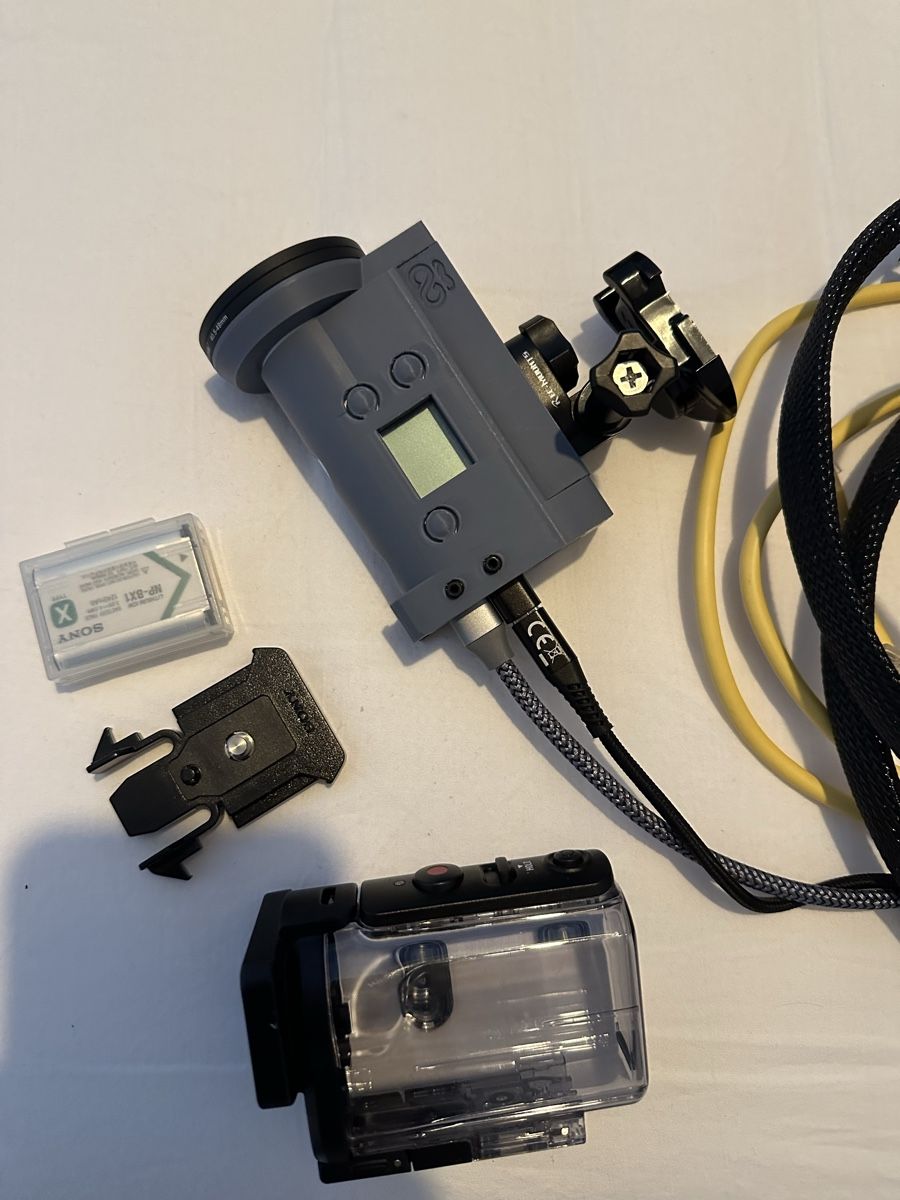 Sony Action Cam: Sony FDR-X3000 4K + Encodeur LinkPi + Caisson IRL Unlimited – Gebraucht aus Bouveret von Mcklee 8