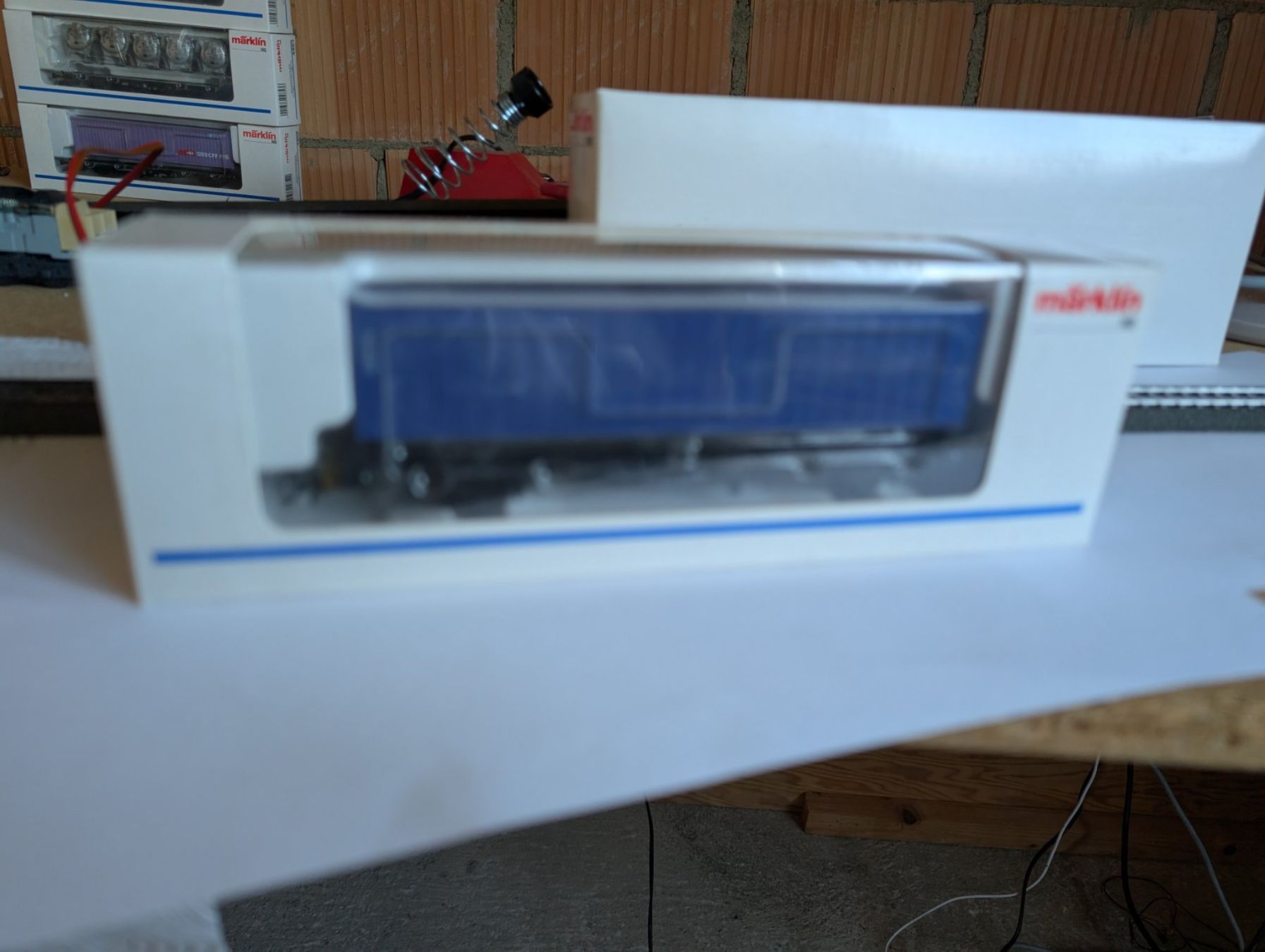 Märklin Trains électriques: Märklin Güterwagen 4769 blauer Container neuwertig – D'occasion à Steffisburg par Narzisse 2